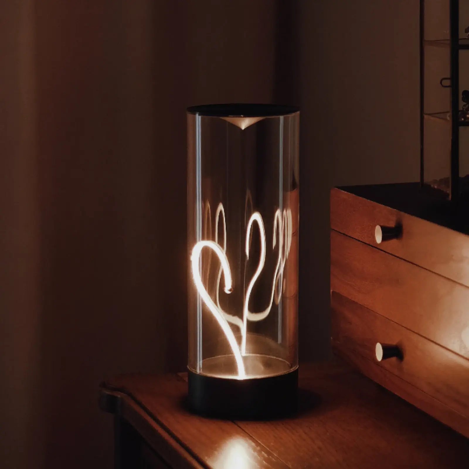 AUGE Light Minimalist Cordless LED Table Lamp USB-C Rechargeable with Magnetic Design