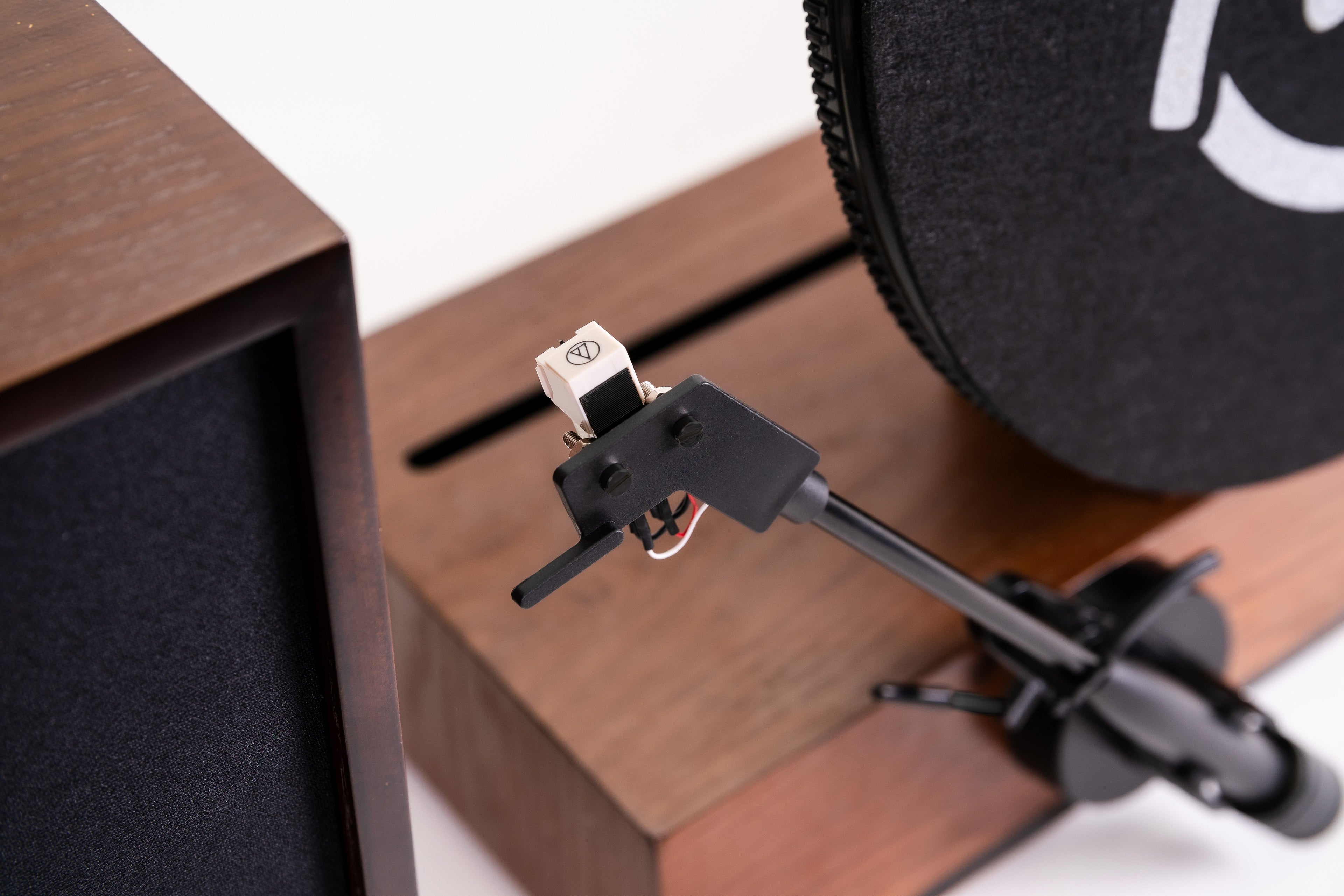 Fuse Audio GLD Vertical Vinyl Record Player with Bluetooth 5.3, 72W Speakers & Audio Technica Cartridge